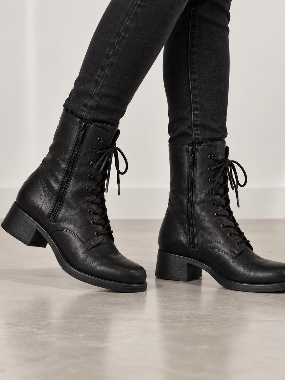 La Canadienne- Women's Black Lace-Up Mid-Calf Combat Boots